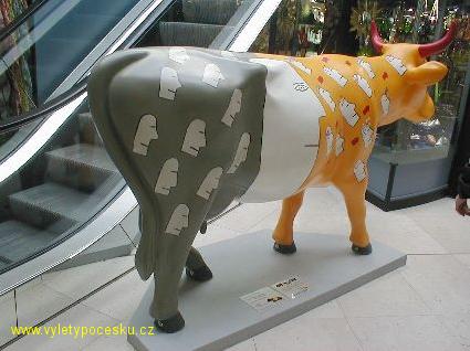 009 - EQ - Cow
