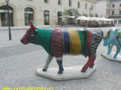 190 - Saturday Night Cow
