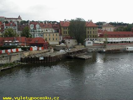 198 - Krva kampov
